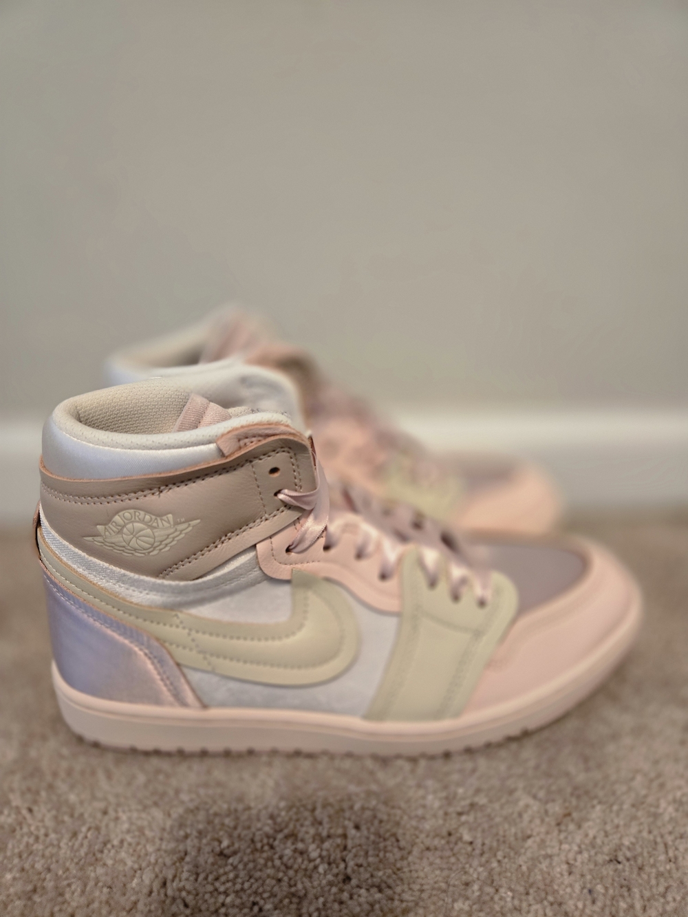 Jordan 1 Women's High-Top Sneakers Method Of Make Pink Oxford, Size 10